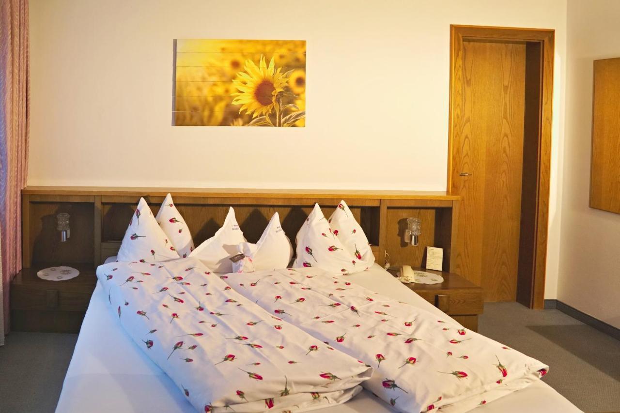 Pension Brunhild San Leonardo in Passiria Bagian luar foto