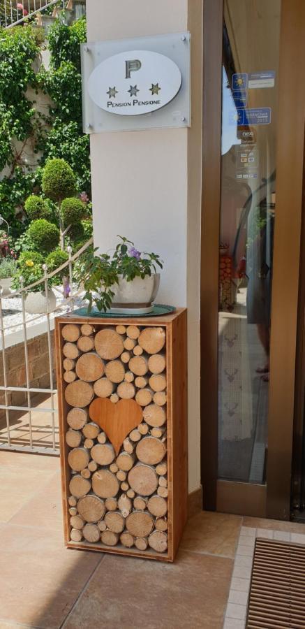 Pension Brunhild San Leonardo in Passiria Bagian luar foto